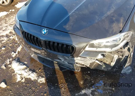 2015 BMW M5 from USA, damaged, VIN WBSFV9C55FD594330